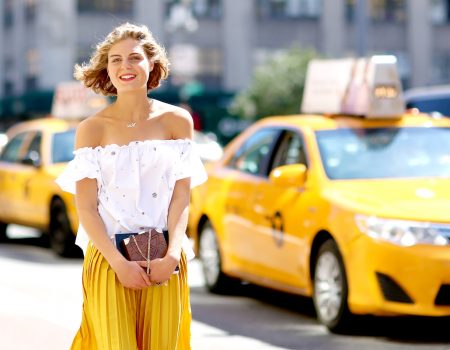 How to wear off-the-shoulder tops