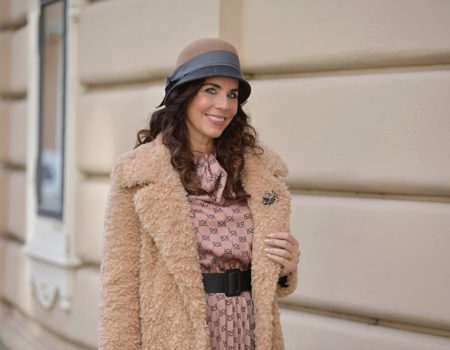 Style of the day: dress and hat