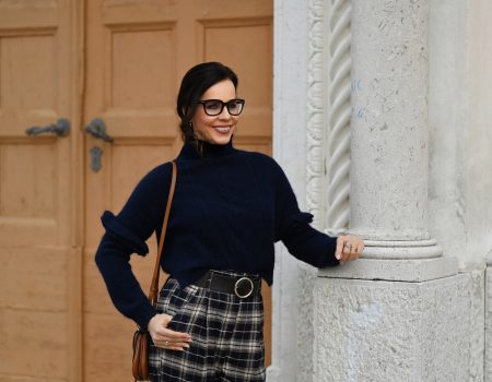 Style of the day: the high waisted gingham pants