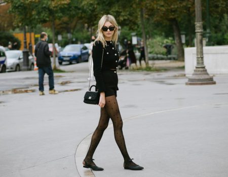 The original logo tights trend