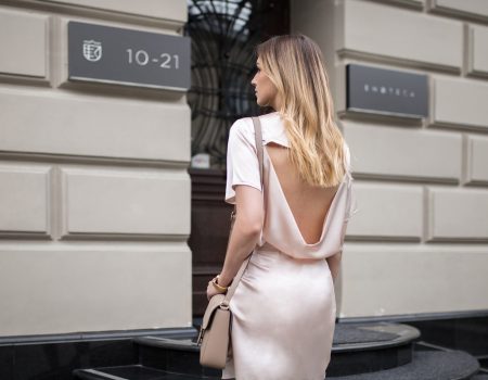 How to wear the cocktail dress