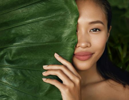 The aesthetic and simple make-up for this summer