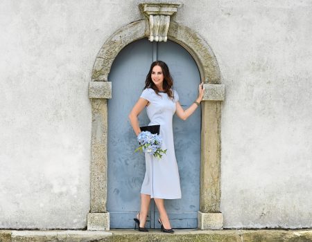 Style of the day: the light blue dress with a bit of lace