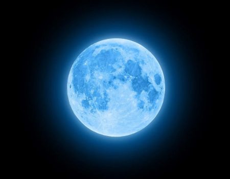 Ready for the rare, Super Blue Moon