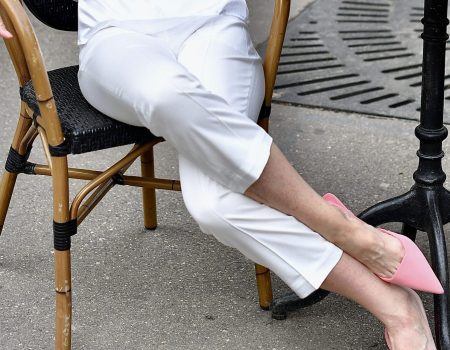 Straight trousers for the best body effect