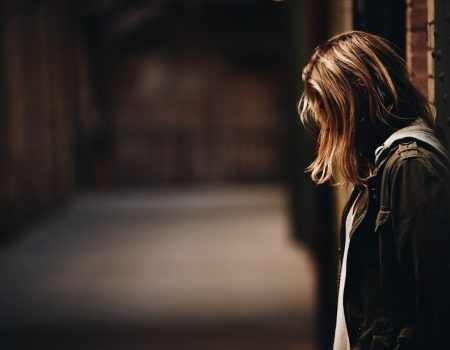 Signs of Deep Loneliness: Understanding the Invisible Struggle