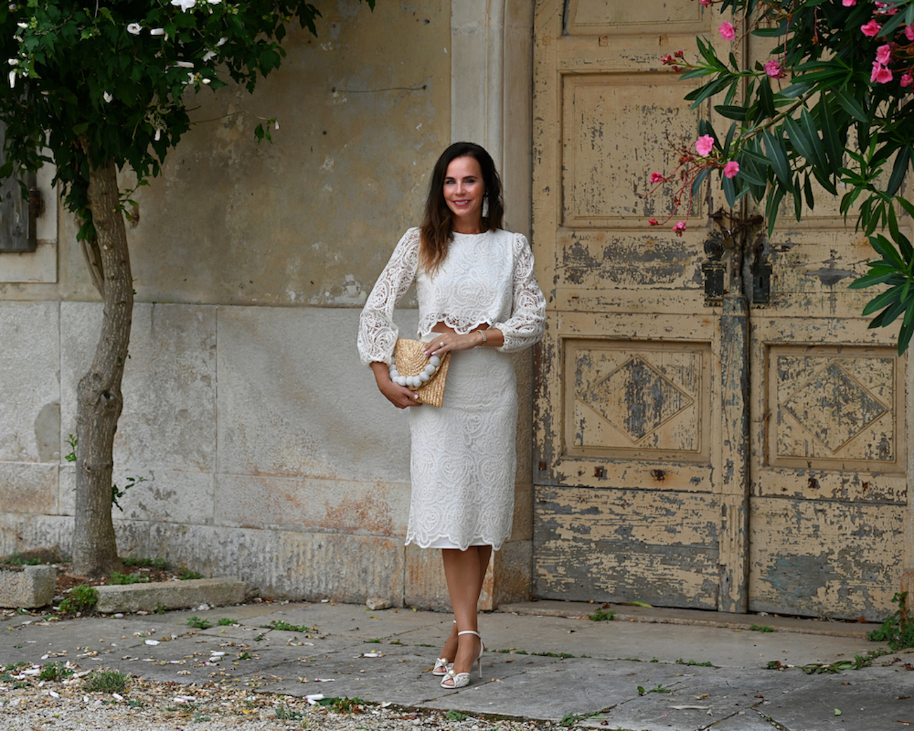 Sunlit Simplicity: Why Summer Style Is at Its Most Powerful When It’s Effortless