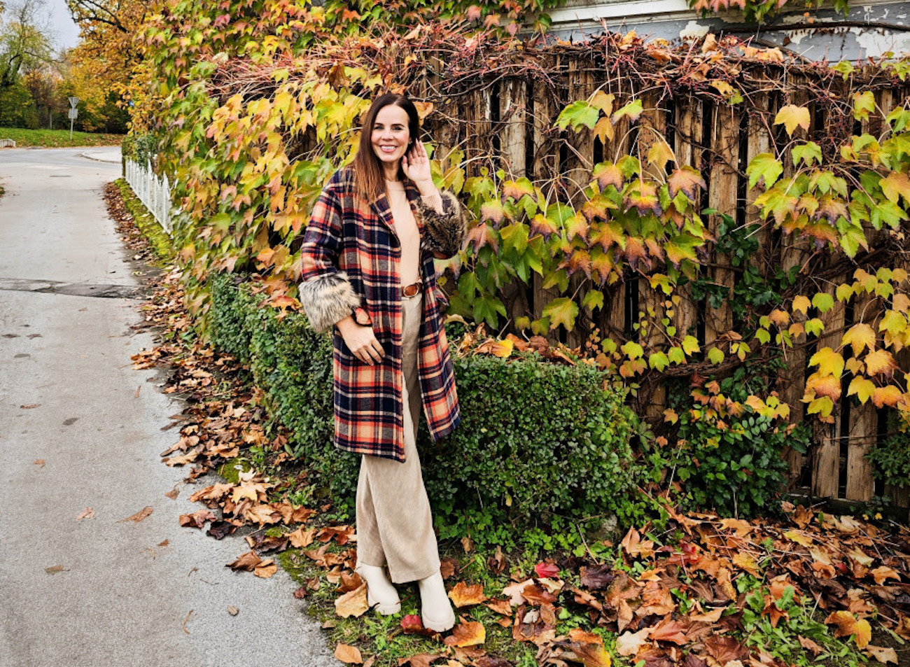 Style of the day: Elegant Trousers & Blouse