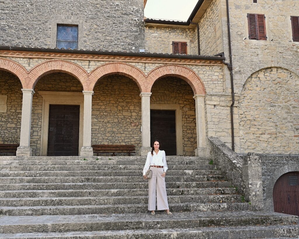 Style of the day: Elegant Trousers & Blouse