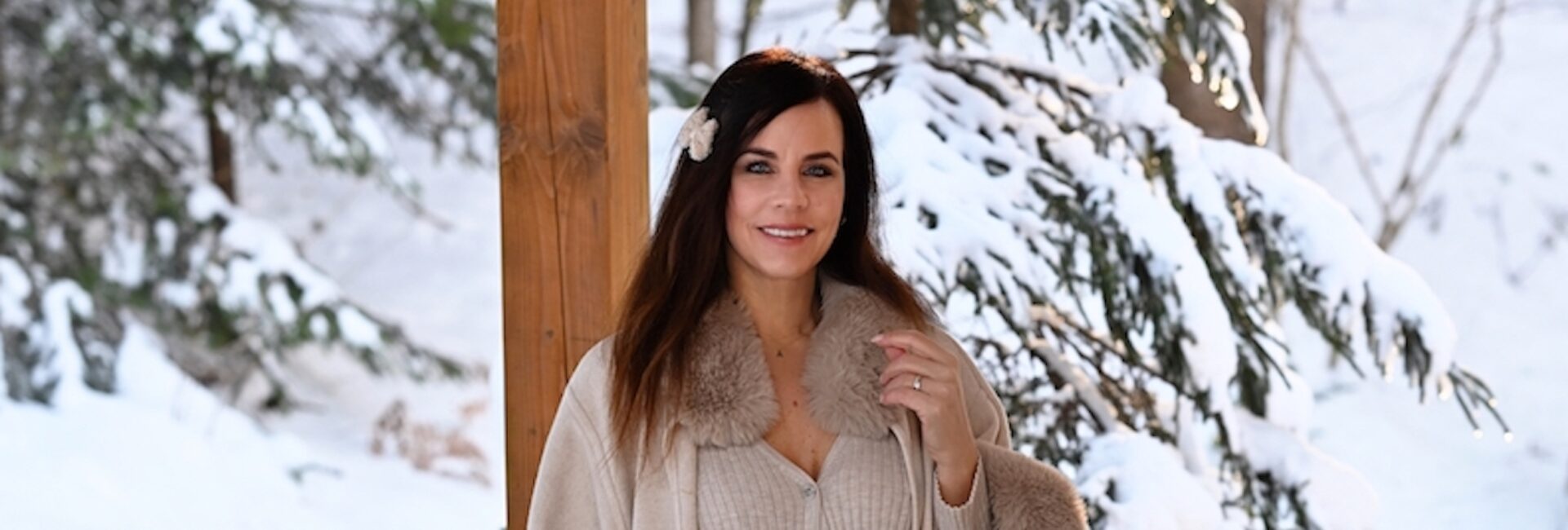 When Snow Teaches Us How to Listen