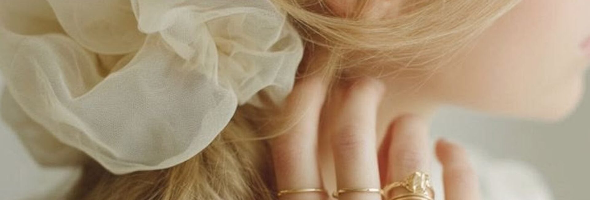 The Forgotten Elegance: Why Caring for Your Neck Changes Everything