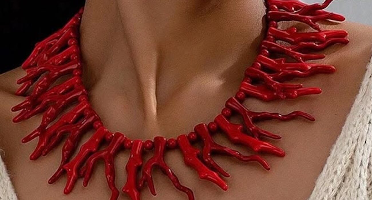 Coral Jewelry: The Red Thread of Summer Elegance